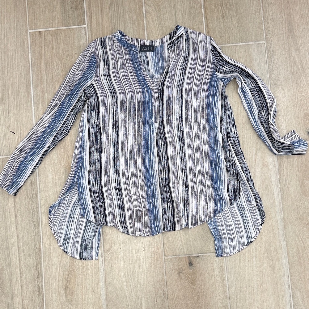 Astr Multicolor Vertical Stripe V-Neck Tunic - Blue, Black, White